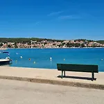 Valentina *