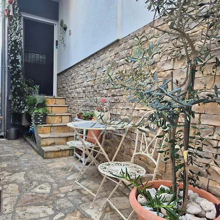 Apartment Valentina Tisno